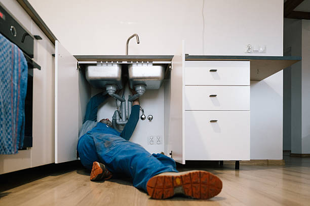 Professional Leak Detection technician working in Amissville, VA